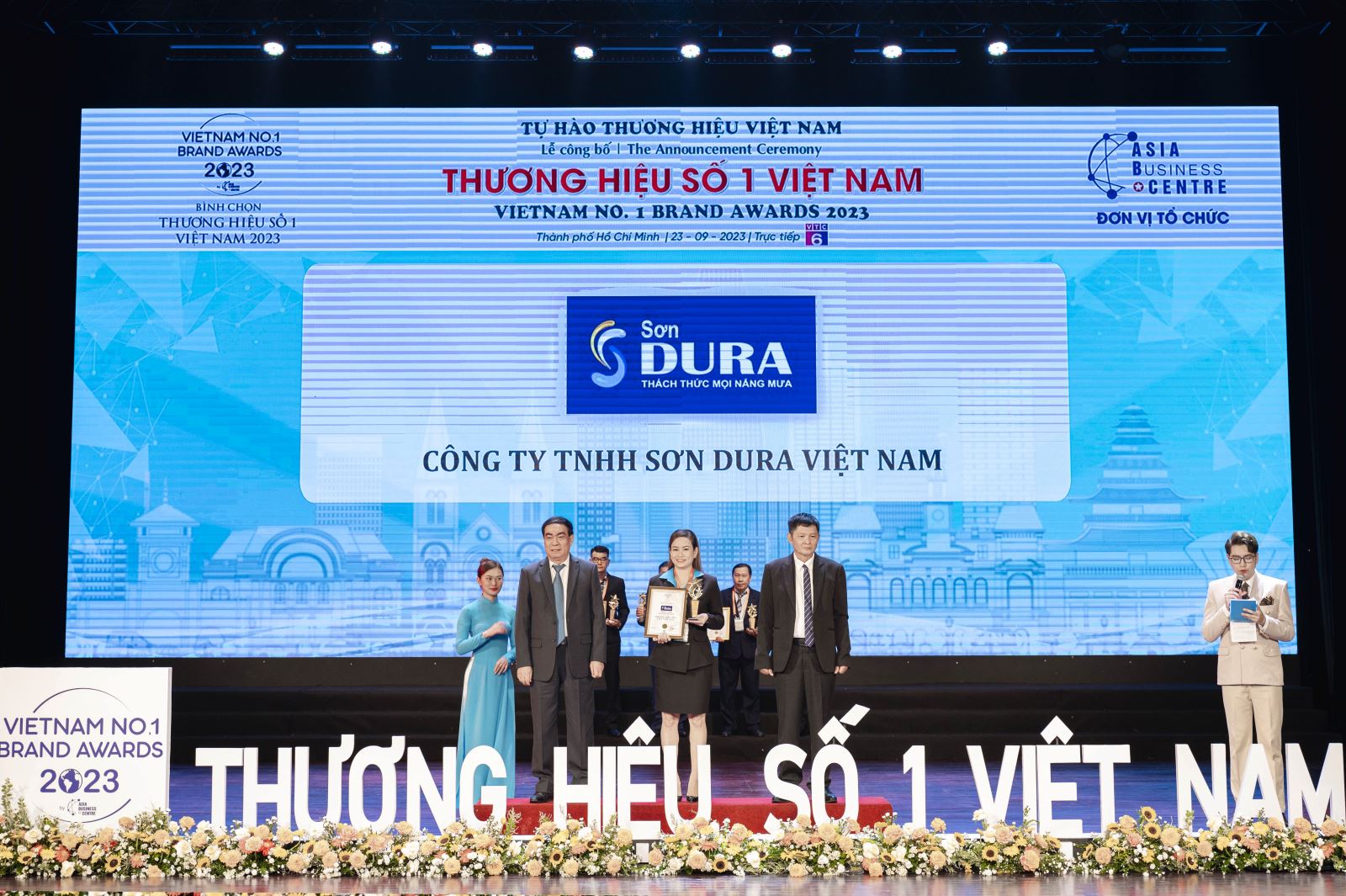 Sơn Dura - Lần thứ 2 liên tiếp đạt thương hiệu số 1 Việt Nam 